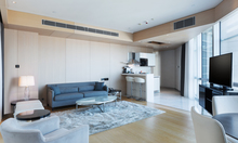 Family Suite / Kitchen & Living Room